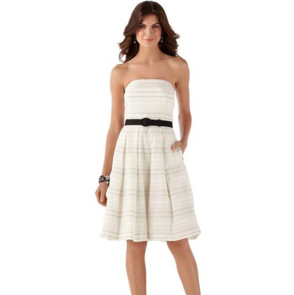 NEUTRAL FIT & FLARE STRAPLESS DRESS